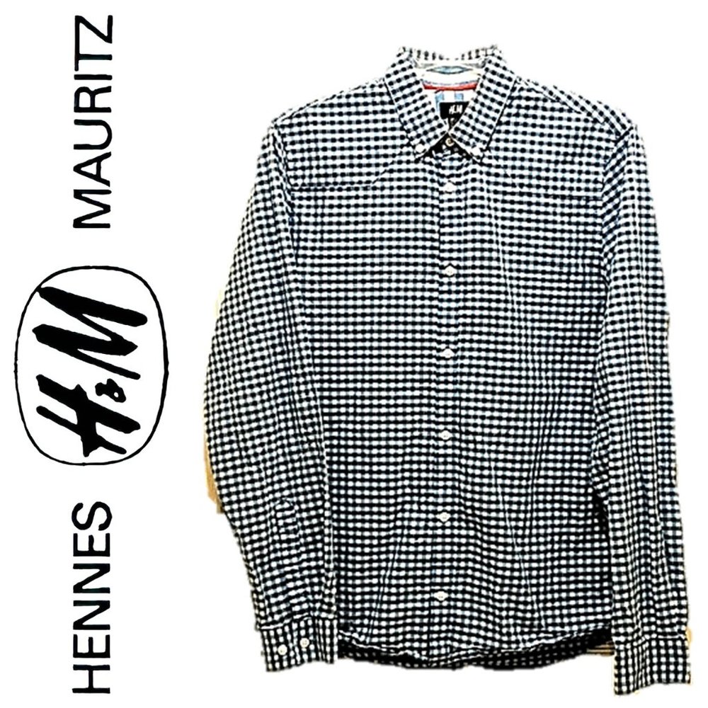 H&M Button Front - image 1